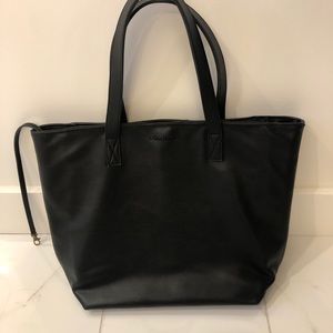 Brand new Fawn Design tote